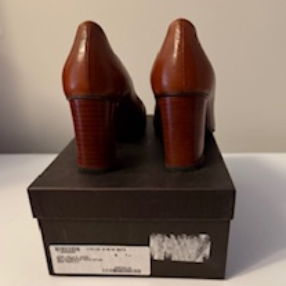 Authentic Vintage Gucci Round Toe Heels - Size 7.5 - Picture 4 of 13